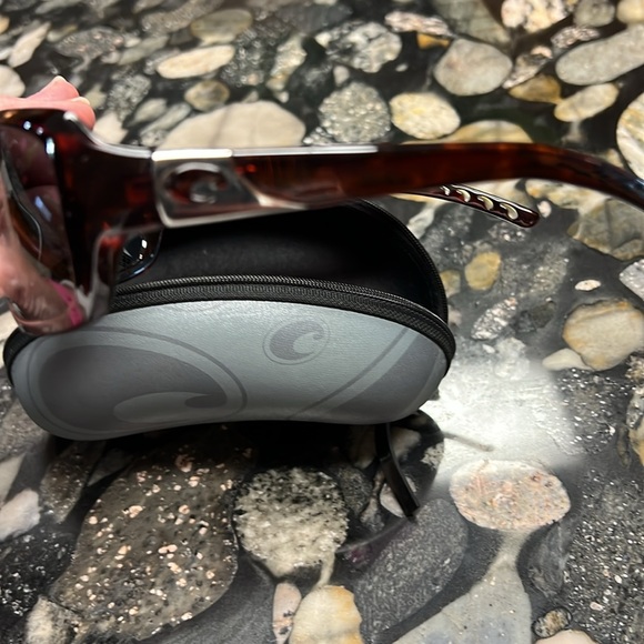 Costa ladies Isabela sunglasses - Picture 4 of 5